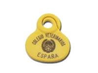 Placa identificativa en plástico con anilla abierta o autoportante Placa identificativa en plástico con anilla abierta o autoportante